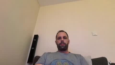 Snapshot of manynaaamess chatting on November 12, 11:47 pm manynaaamess online show from November 12, 11:47 pm