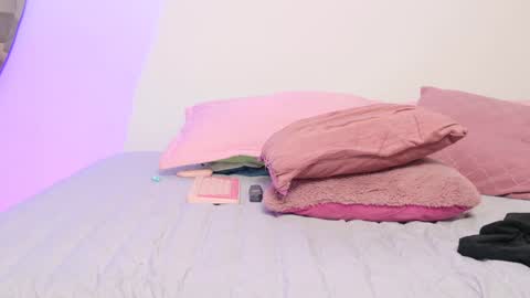     online show from January 16, 2:51 am