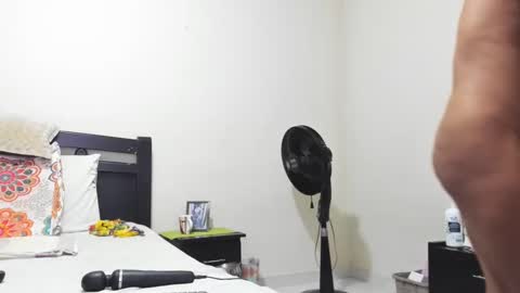 Snapshot of mara2020xxx69 chatting on February 12, 2:21 pm Mara online show from February 12, 2:21 pm