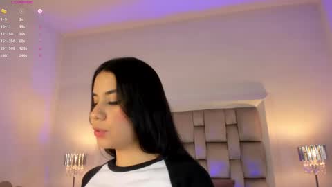 Snapshot of mara_betancurt chatting on December 24, 3:16 am Mara online show from December 24, 3:16 am