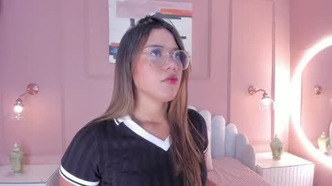 Snapshot of mara_brooks chatting on March 9, 6:54 pm Mara online show from March 9, 6:54 pm