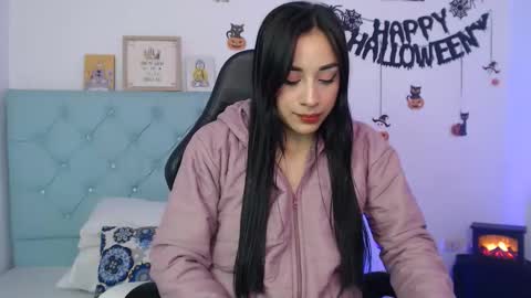 Snapshot of marce0001 chatting on November 1, 4:47 am Marcela online show from November 1, 4:47 am