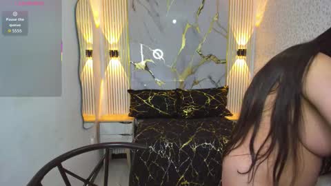 Snapshot of marcela_silva chatting on October 27, 12:31 pm marcela_silva online show from October 27, 12:31 pm