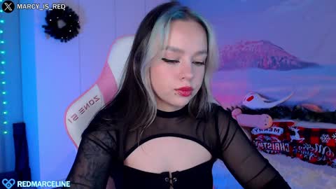 Snapshot of marceline_red chatting on December 29, 3:13 pm Lady Marceline online show from December 29, 3:13 pm