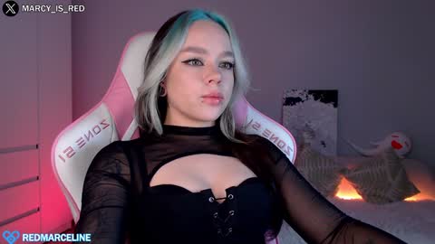 Snapshot of marceline_red chatting on January 26, 7:09 pm Lady Marceline online show from January 26, 7:09 pm