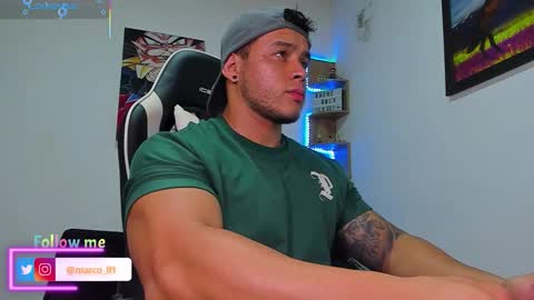 Snapshot of marco_diaz1 chatting on December 2, 1:00 am Marco Diaz online show from December 2, 1:00 am