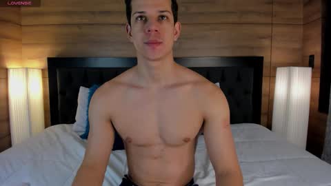 Marco Sullivan online show from October 12, 11:31 am