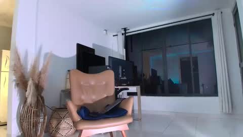 marcus_fire online show from September 14, 8:57 am