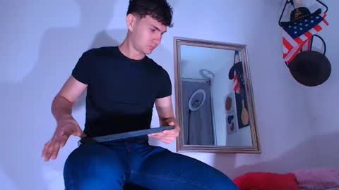 marcus_fire online show from November 11, 1:49 am