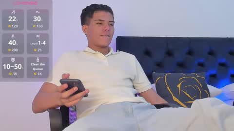 marcus_moreno online show from February 14, 8:05 pm