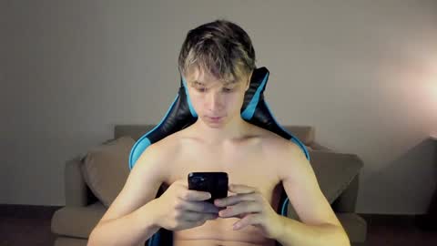 Marcus online show from January 15, 1:02 am