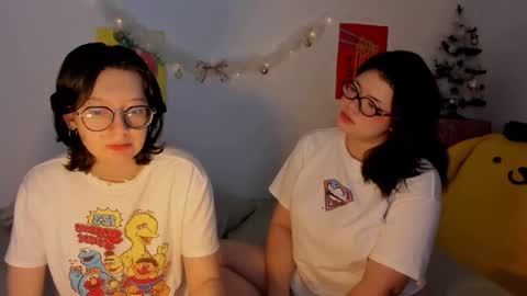 Snapshot of marcy_grey chatting on December 15, 6:06 am danna online show from December 15, 6:06 am