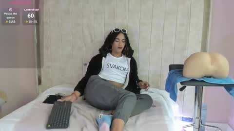 Snapshot of marfilastrom chatting on September 24, 8:34 pm marfilastrom online show from September 24, 8:34 pm