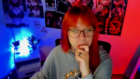 Snapshot of margaret_red chatting on October 9, 8:29 pm Margaret online show from October 9, 8:29 pm