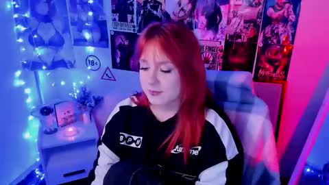 Snapshot of margaret_red chatting on October 25, 8:58 pm Margaret online show from October 25, 8:58 pm