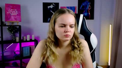 margoblonde online show from November 8, 2:45 am