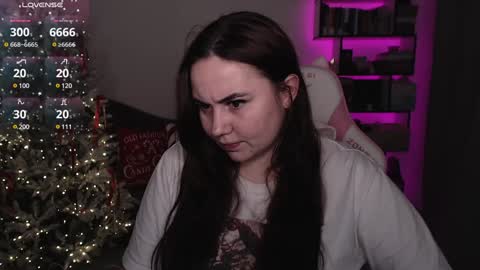 mari moore online show from December 25, 7:02 pm