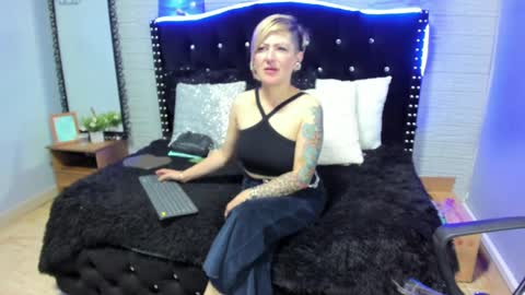 Maria fernanda online show from December 3, 2:36 am