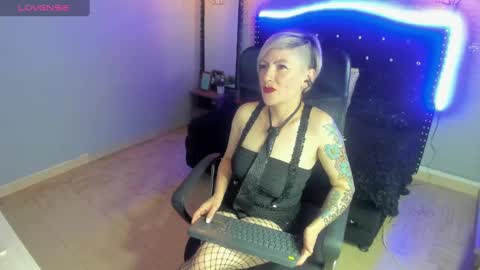 Maria fernanda online show from January 3, 6:01 am