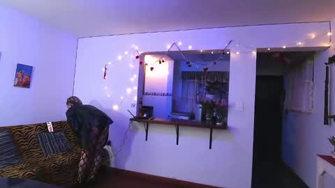 Maria fernanda online show from February 2, 11:53 pm