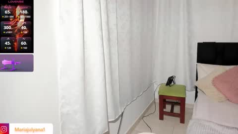 V A N E S S A  online show from November 7, 6:02 am