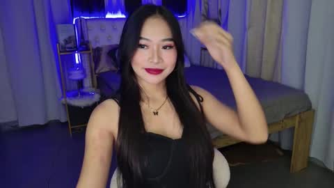 ms. maria online show from November 20, 12:05 pm