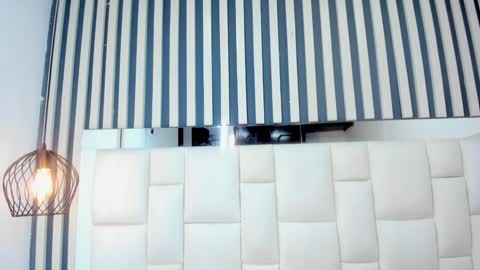 Snapshot of mariaa__fernanda chatting on December 21, 1:58 am mariaa__fernanda online show from December 21, 1:58 am