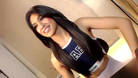 Snapshot of mariah_clara chatting on February 23, 11:04 pm mariah_clara online show from February 23, 11:04 pm