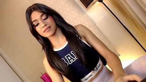 Snapshot of mariah_clara chatting on February 24, 8:03 pm mariah_clara online show from February 24, 8:03 pm