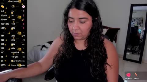 Snapshot of mariamcastillo chatting on January 18, 1:41 am Mariam Castiblanco online show from January 18, 1:41 am