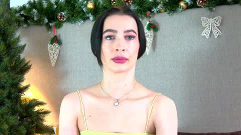 MariaMenson online show from December 22, 6:37 pm