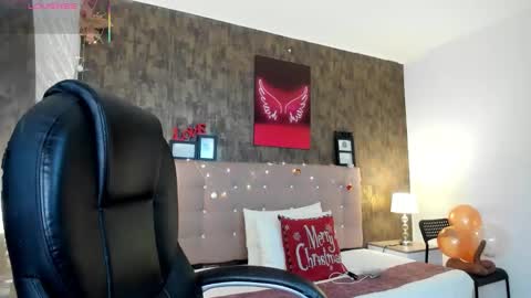 Marian online show from December 20, 7:10 pm