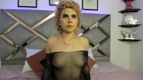 Marian online show from February 28, 2:42 am