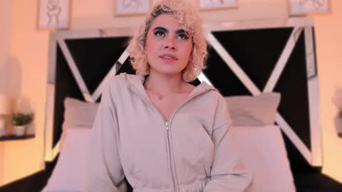 Marian online show from September 27, 2:38 am