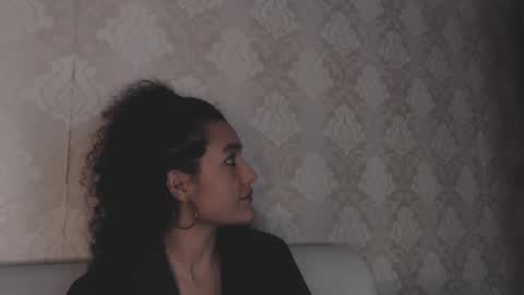 Snapshot of marian_skinny chatting on January 7, 11:03 pm Marian online show from January 7, 11:03 pm