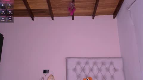 Mariana Roe online show from March 3, 8:21 pm