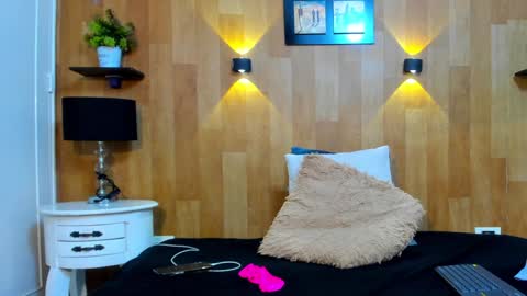 Snapshot of mariana_aangel chatting on January 15, 12:41 am Mariana Angel online show from January 15, 12:41 am
