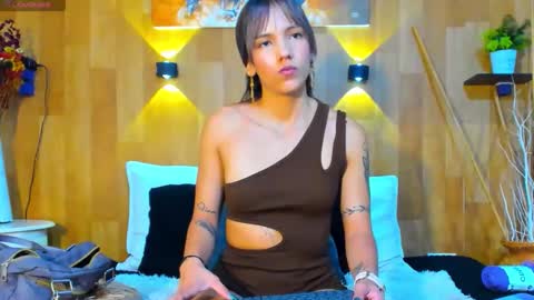 Mariana Angel online show from May 14, 4:03 pm