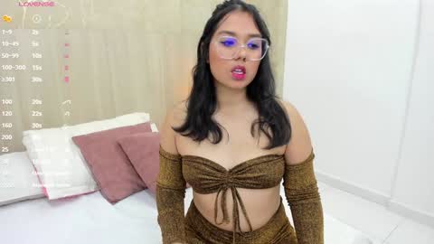 Mariana Allen online show from February 7, 3:23 am