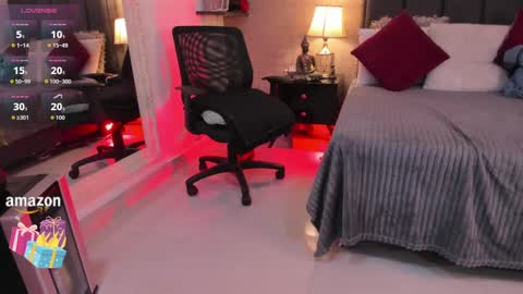 Mar y online show from September 12, 3:01 pm