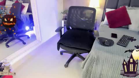 Mar y online show from October 17, 3:03 pm