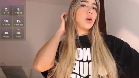 Snapshot of mariana_es chatting on September 26, 10:03 pm Mariana online show from September 26, 10:03 pm