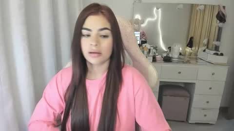 mariana_love9 online show from January 7, 1:41 am