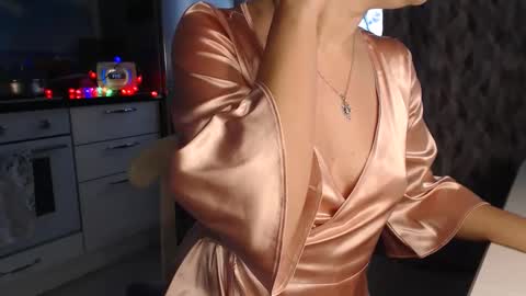 MarianaMur online show from February 5, 7:07 am