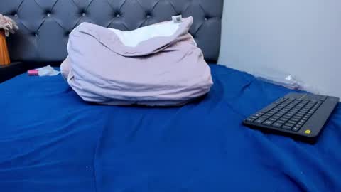 Mariana online show from February 2, 10:02 am