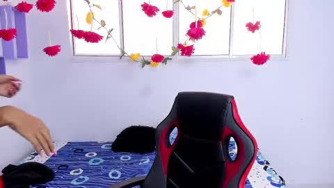 Mariana online show from March 7, 12:12 pm