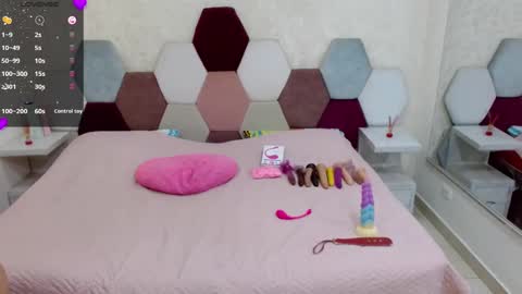 mariana online show from September 21, 5:25 pm