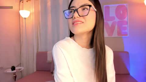 Mariana online show from March 2, 12:12 pm