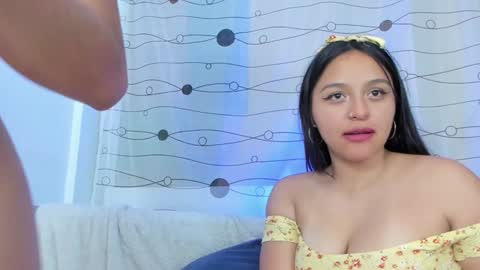 Snapshot of marianavargas20 chatting on January 20, 2:03 pm Mariana Vargas online show from January 20, 2:03 pm