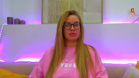 Maria online show from February 10, 1:24 am